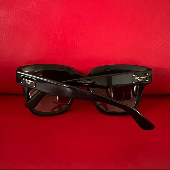 Dolce & Gabbana Black Square Sunglasses Made in Italy EUC w  display picture 3